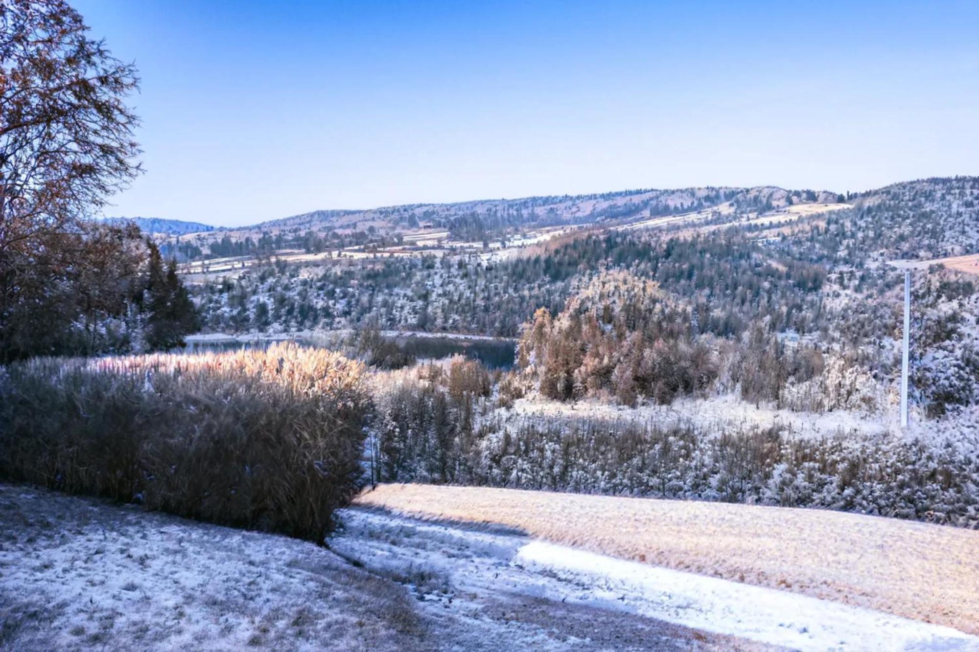 Chalet Chaleureux A Marigny-L'Eglise Avec Vue Sur Lac Et Montagne Exterior foto
